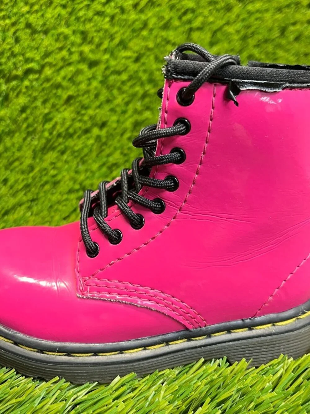 Dr. Martens Brooklee B Toddler Size 7C Pink Black Walking Outdoor Side Zip Boots